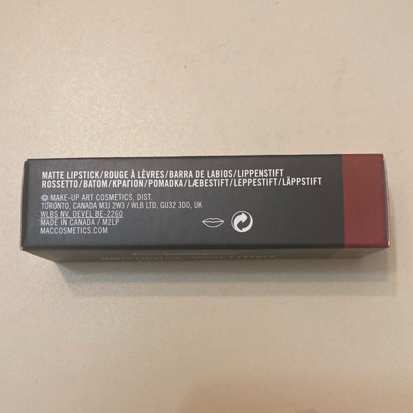 MAC Matte Lipstick Full Size. Shade: Chili. NWB. - Picture 2 of 6
